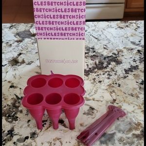 Wine/Champagne Bottle Ice Molds NWB